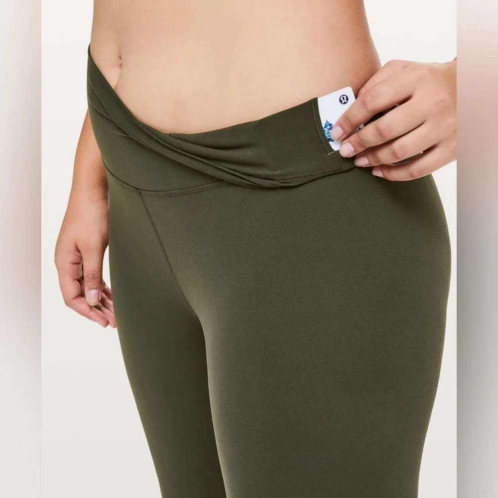 Lululemon Align Crop *21